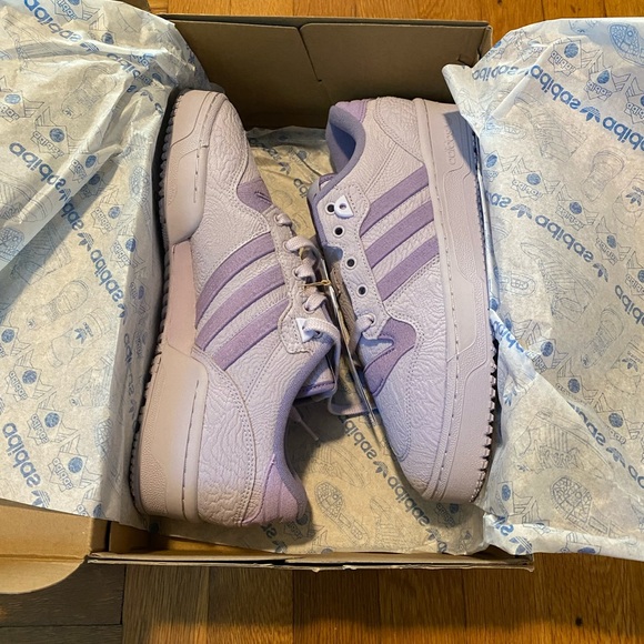 adidas Rivalry Low TR - Purple - Picture 1 of 6